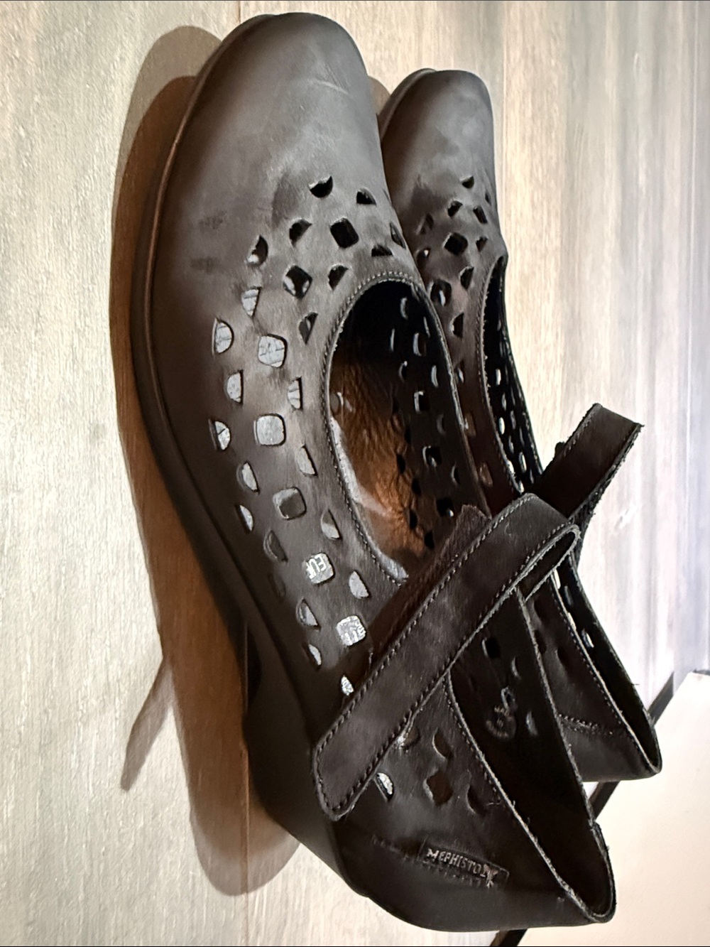 Mephisto Women's Black Mary Jane Perforated low heels